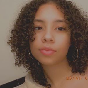 Meet your Posher, Diana